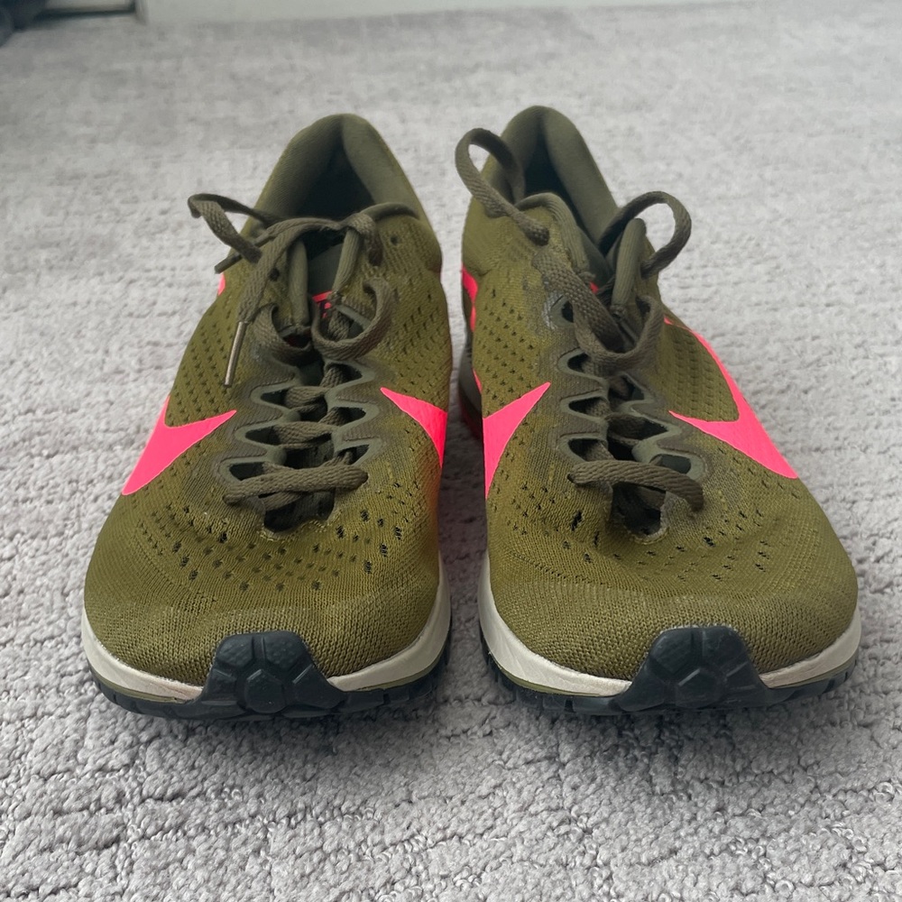 Nike Zoom Streak 6 in Olive/Pink Women’s 8.5 - Picture 7 of 9